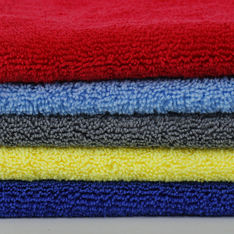 The manufacturer has in stock car cleaning cloths with high and low bristles, absorbent superfine fiber thickened car wash towels and long and short bristle cleaning cloths Application Scenario