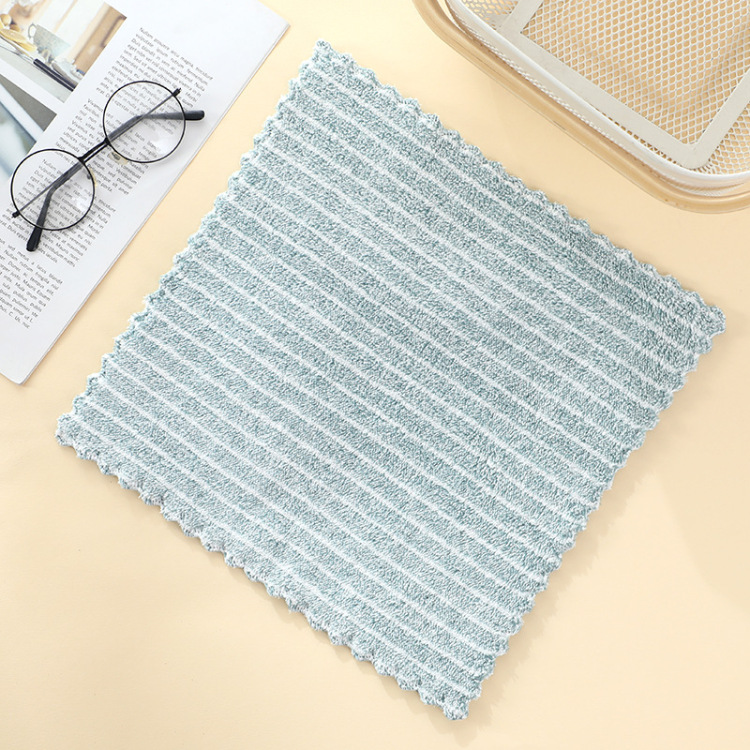 Household microfiber kitchen dishcloths with strong water absorption and no shedding, cleaning cloths and scouring pads Item Picture