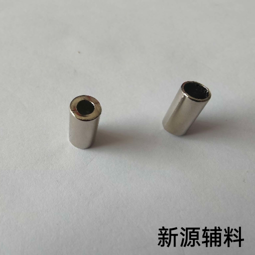热销款服装辅料配件金银金属合金吊坠吊钟，厂家直销欢迎订做白底实物图