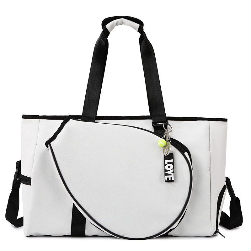 健身包/运动包/户外包男女户外/救援物资/可充电背包白底实物图