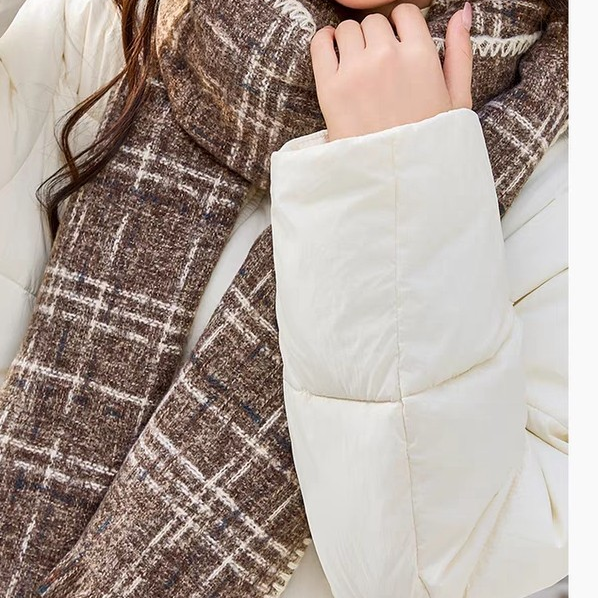 尾货/女装/衣服/罩衣厚冬款/羽绒服女短款韩版产品图