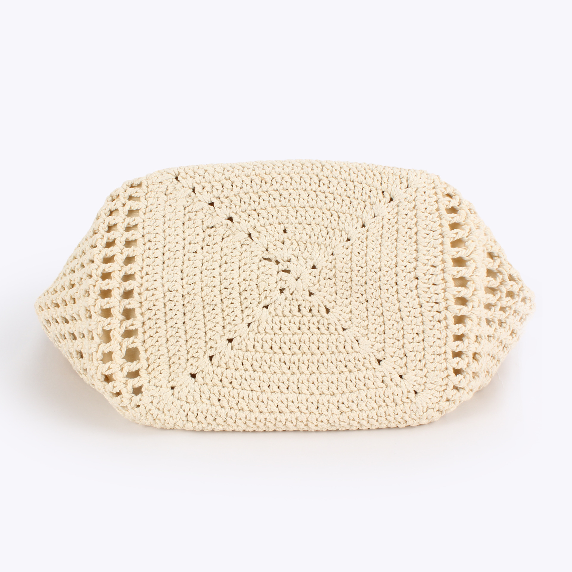 New niche forest-style woven straw bags, niche vacation hollowed-out woven bags, and country-style woven women's bags Specification image