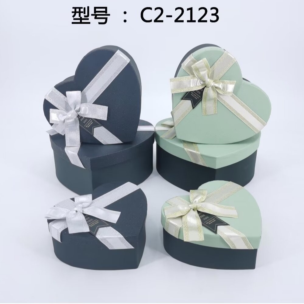Wholesale heart-shaped special paper packaging boxes, fashionable gift boxes, gift boxes, heart-shaped bows, and heart-shaped gift boxes details Picture