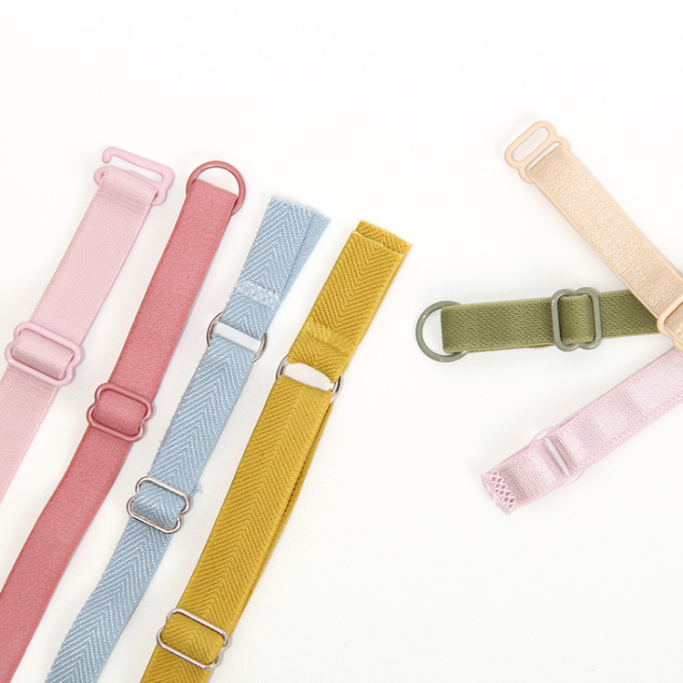 The finished products of the ring-shaped jujube processing include shoulder straps, underwear, suspenders, beautiful back, elastic eye masks, ties, bags, children's clothes, and high elasticity details Picture