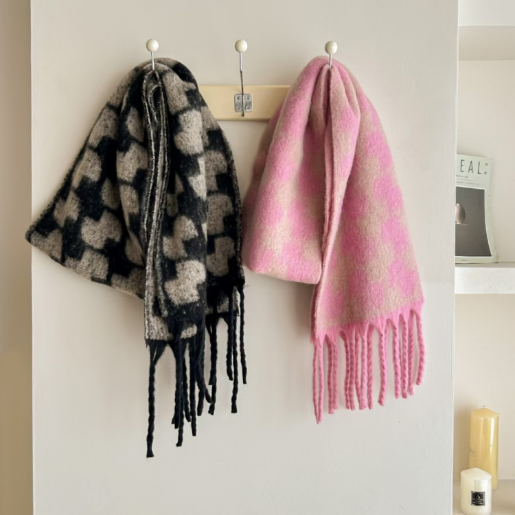 Cross-border scarf wholesale e-commerce live-streaming supply chain for new wool bows details Picture