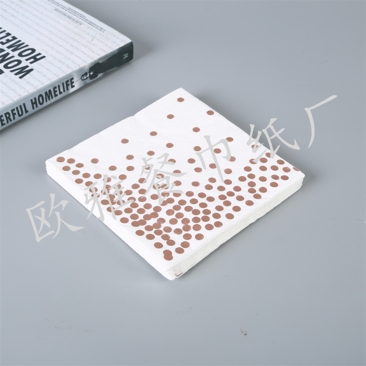 纸巾/餐巾纸/洁柔抽纸/沙特纸巾/卡通对折手帕纸细节图