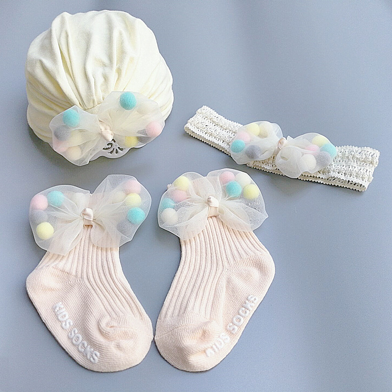 Baby hat set, infant full moon and first birthday gift box, cute flowers, newborn gifts, princess hair accessories, socks