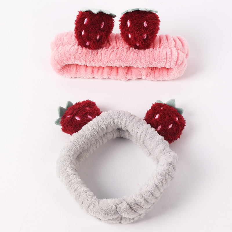 Soft coral fleece cute style cartoon fruit strawberry home hair band, face wash makeup beauty gift hair band details Picture