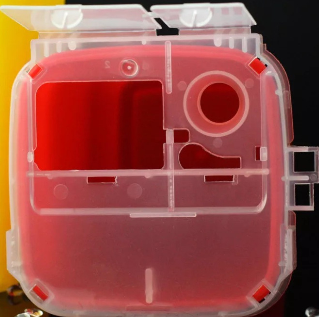Yellow medical waste containers, blood collection needles, alcohol tablets, band-aids, umbilical cord clips, new cross-border models details Picture