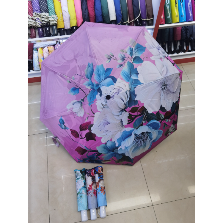 Three-fold fully automatic digital printed umbrella, black rubber UV protection automatic umbrella, ladies' special sunshade umbrella Application Scenario