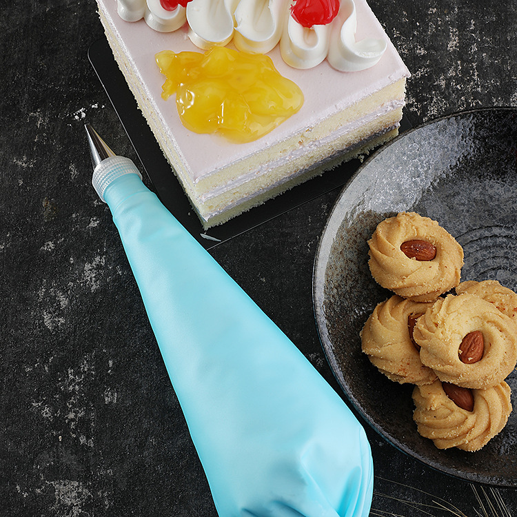Silicone piping bag, transparent, cream bag supplies, baking tools, piping gun, piping nozzle set, and seam sealing details Picture