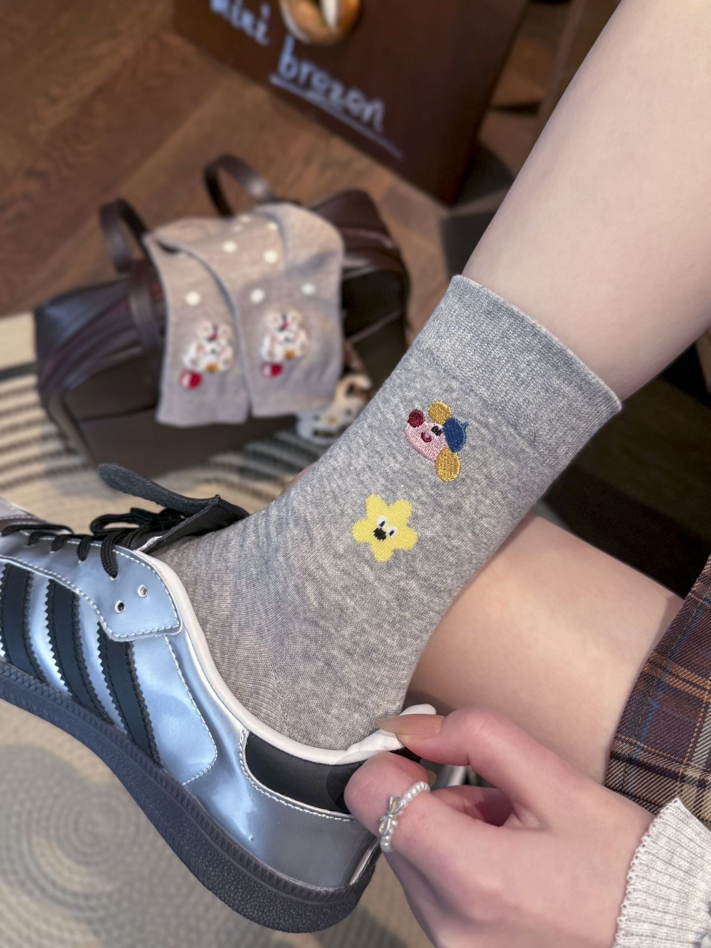 婴儿袜子/儿童袜子/童袜/袜子/儿童连裤袜白底实物图