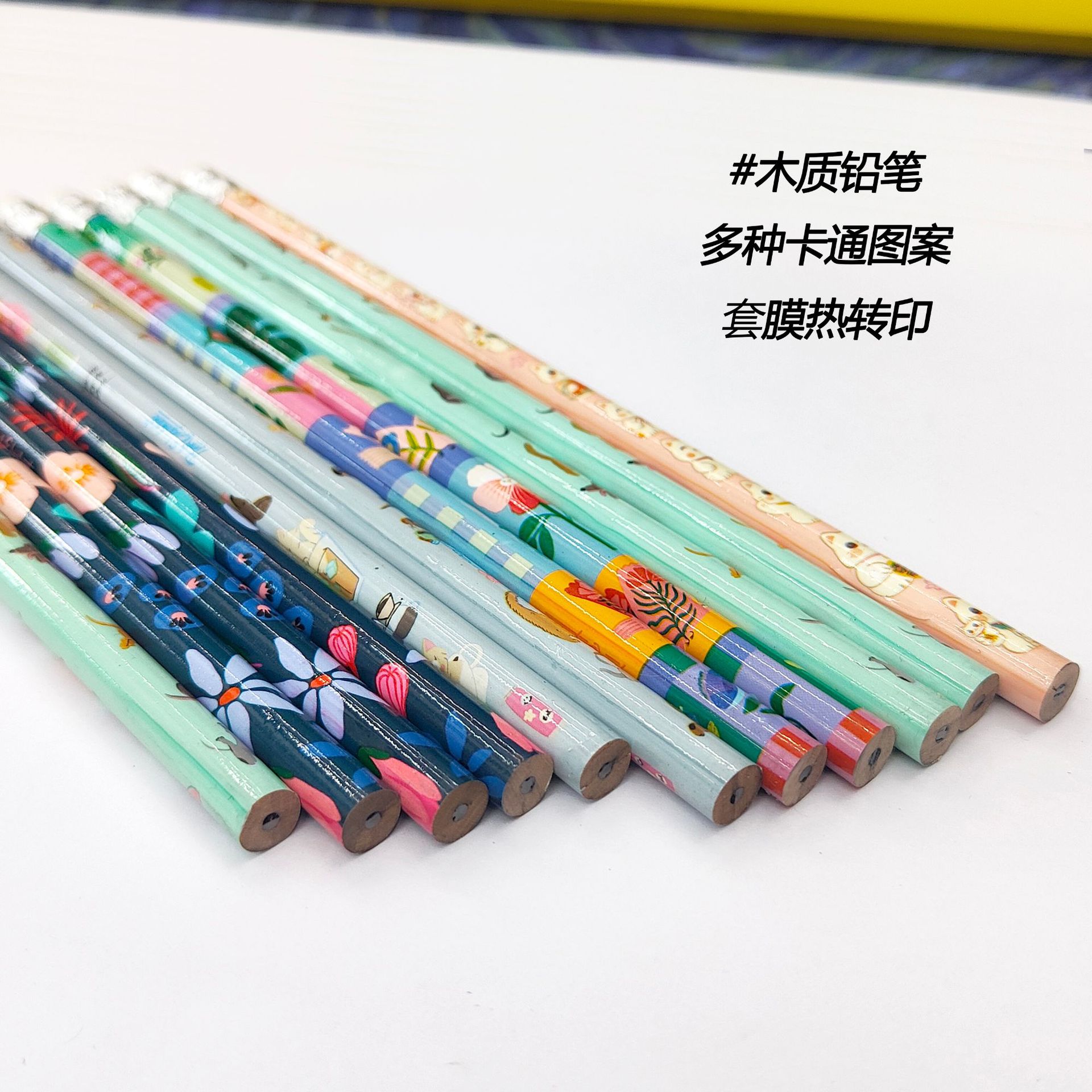 Customized cartoon wooden pencils with erasers, heat transfer films, training and promotion, student gifts, factory customization and wholesale Application Scenario