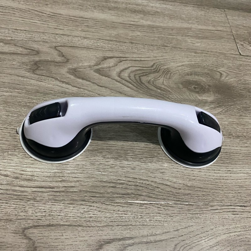 跨境新款浴室防滑大号三吸盘扶手 免打孔无痕玻璃移门吸盘拉手