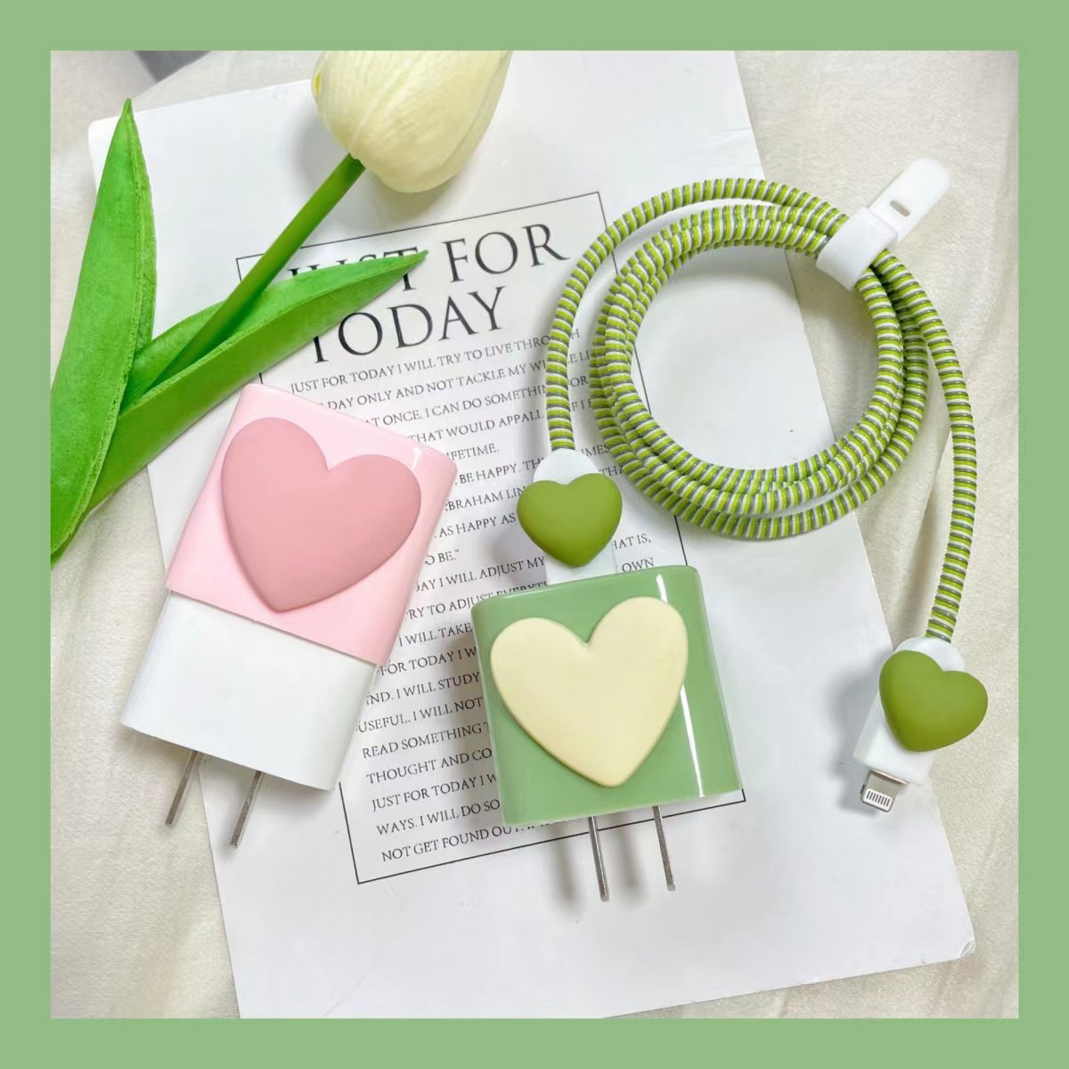 The new heart-shaped charger protection case is suitable for the 18/20w US and European standard universal winding rope of Apple's fast charging head Item Picture