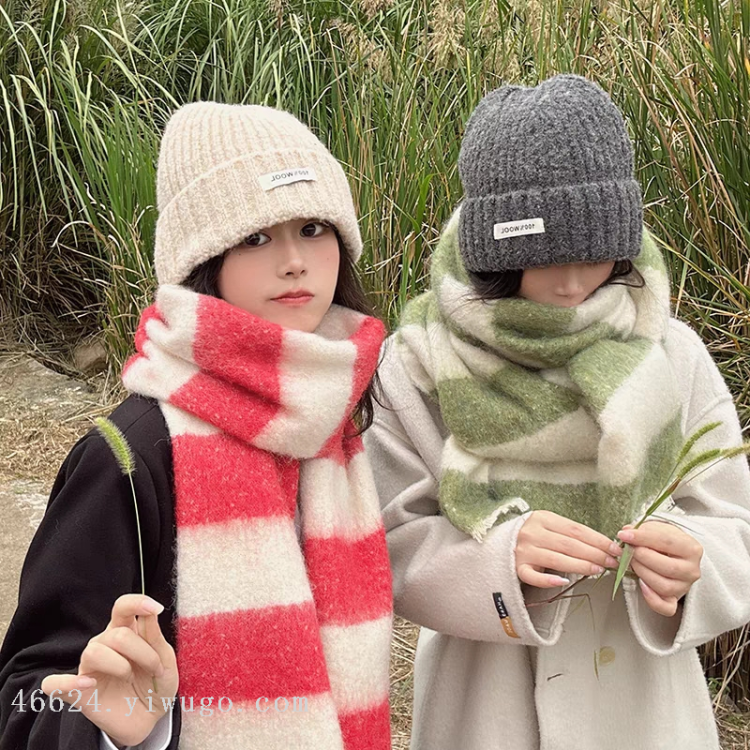 New in-stock cross-border scarf wholesale e-commerce live streaming supply chain AC loose beard two-color horizontal stripe extra-long scarf