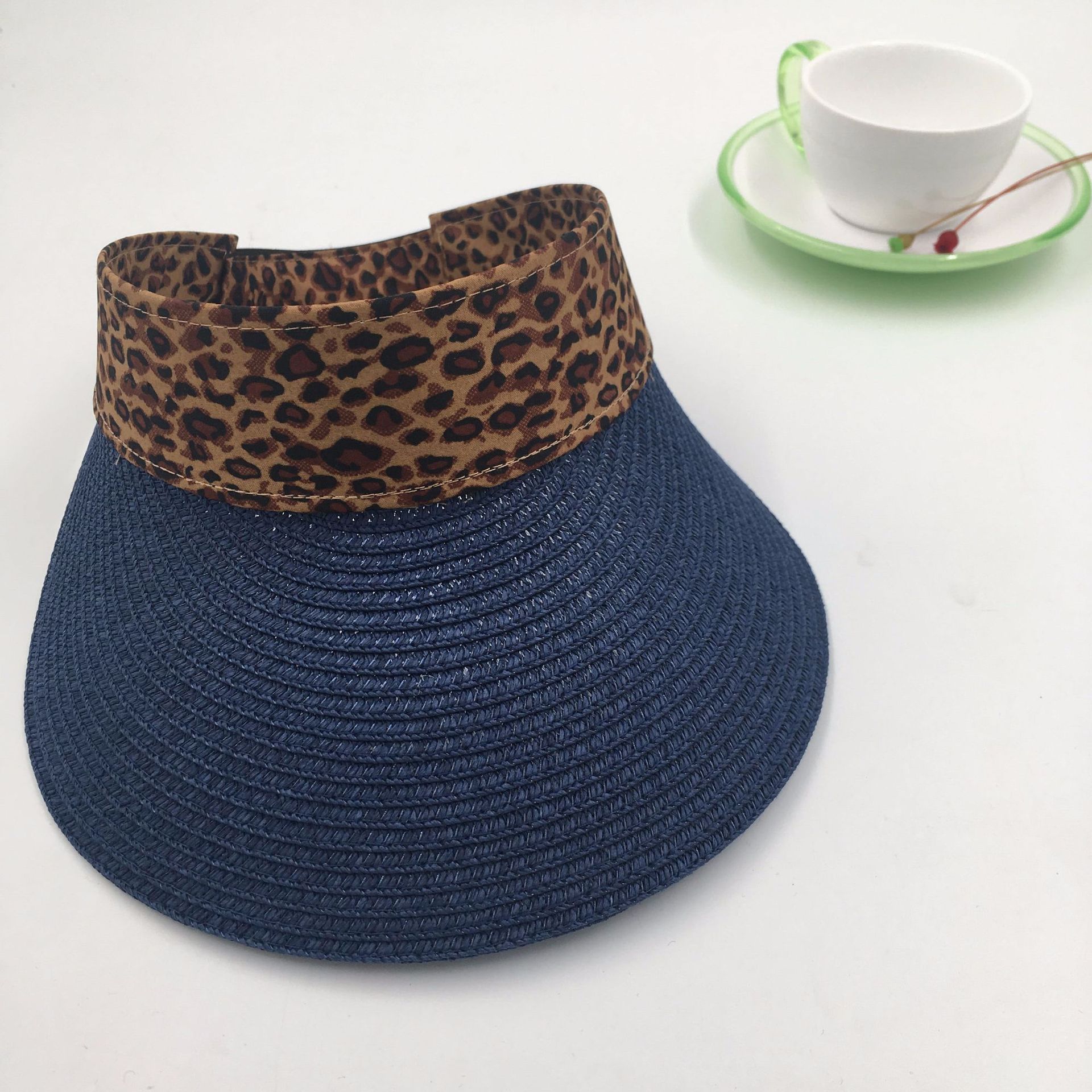 Wholesale of leopard-print hats, summer folding hollow hats, sunshade straw hats, sun protection and UV protection beach hats
