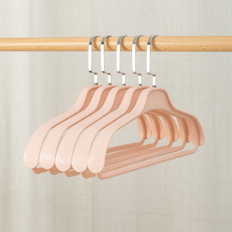 衣架/折叠衣架/塑料衣架/木质儿童衣架/衣服架子白底实物图