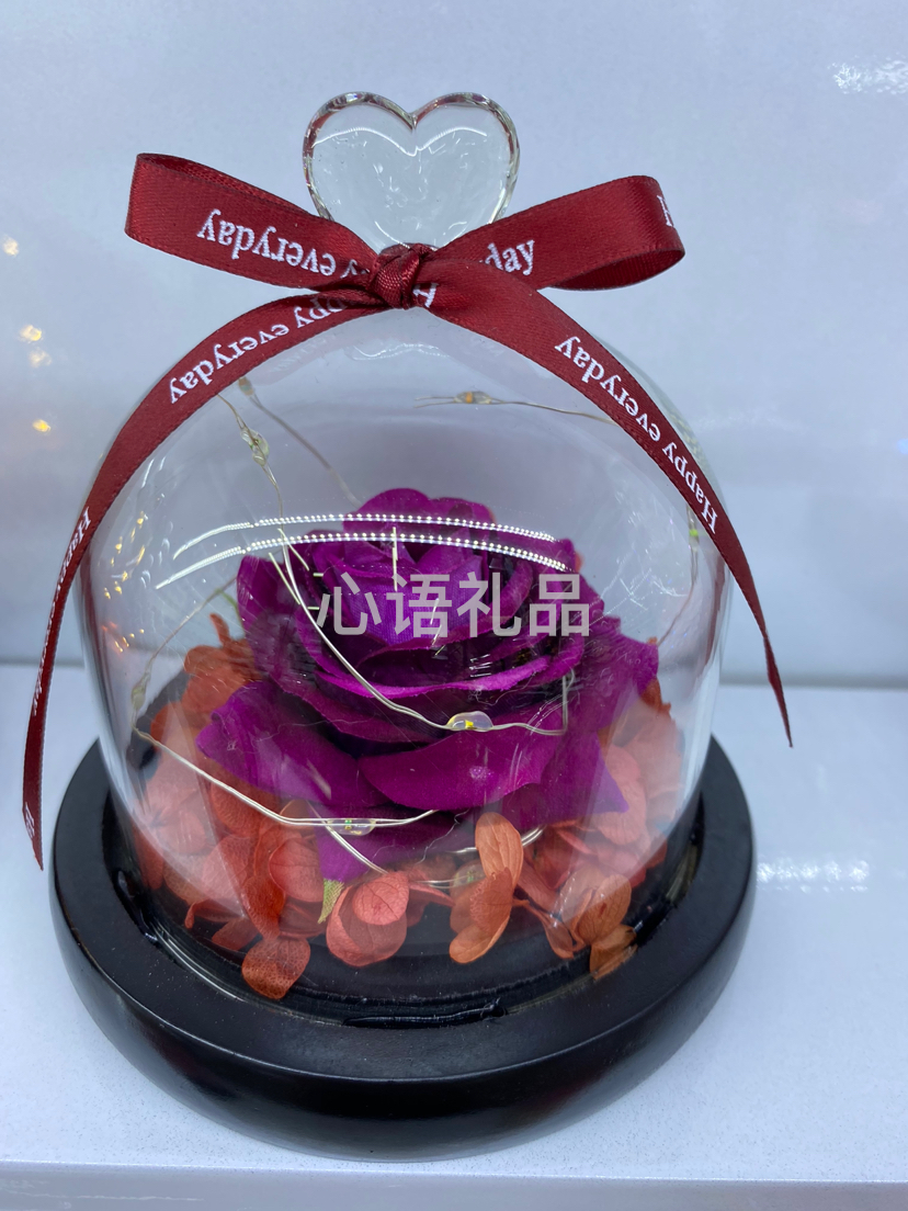 带灯玻璃罩玫瑰花，情人节礼物，母亲节礼物，节日礼物，家居摆件产品图