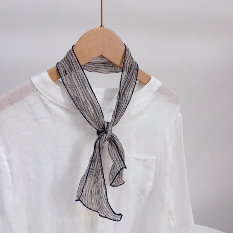 Cross-border scarf wholesale, e-commerce live streaming, supply chain, linen small scarves, thin scarves Application Scenario