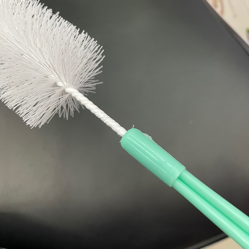 Wholesale baby bottle brushes, plastic brushes, cup brushes, brush holders, mother and baby cleaning products, long-handled decontamination brushes Application Scenario