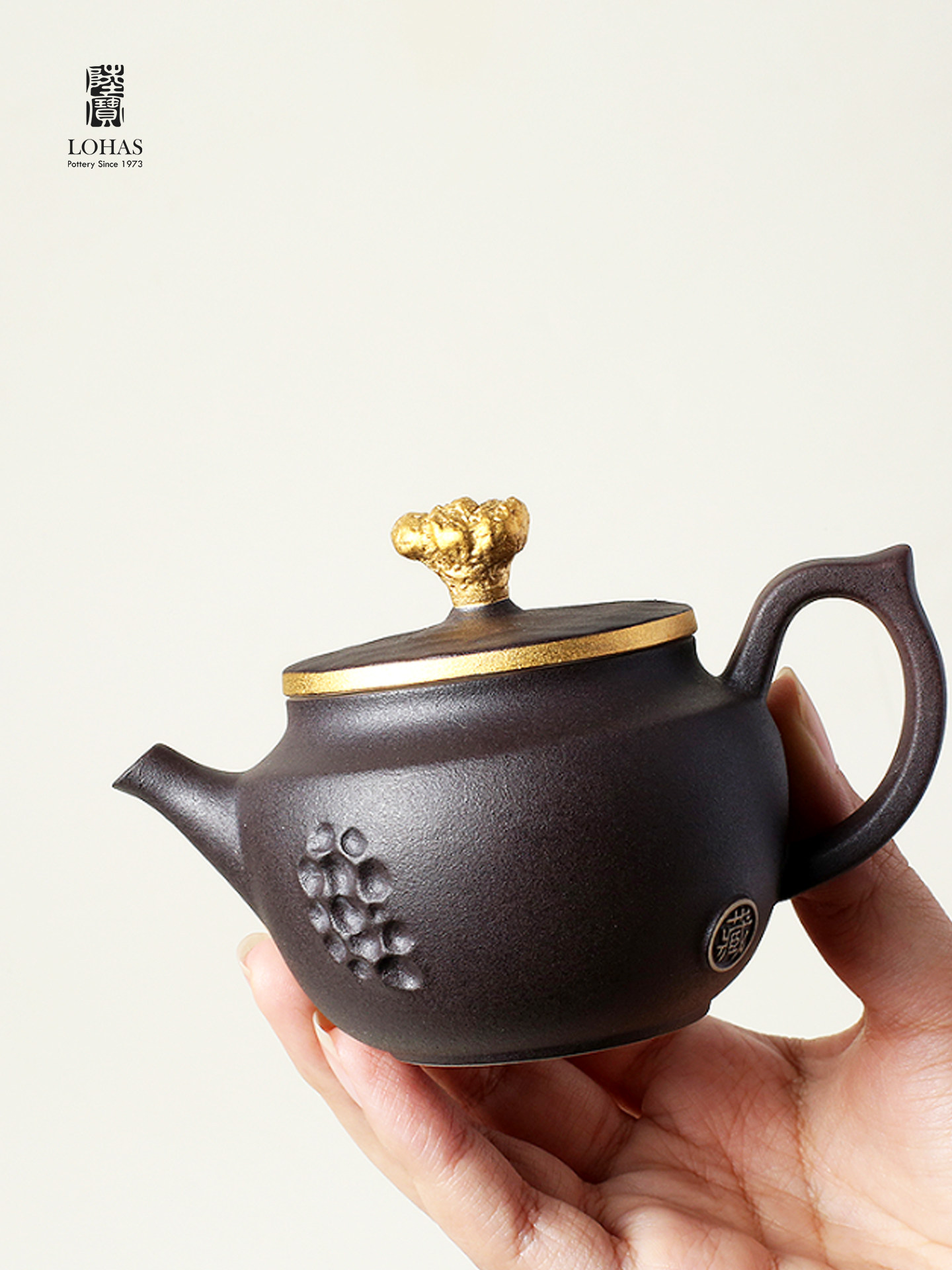 Lu Bao Ceramic New Year Tea Set Gift Box Set, purple clay pottery coat, for leaders, elders, and clients to brew tea together with the tide