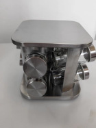 Cross-border 360-degree rotating spice rack, food-grade glass spice bottle, round spice jar, stainless steel set spice rack Application Scenario