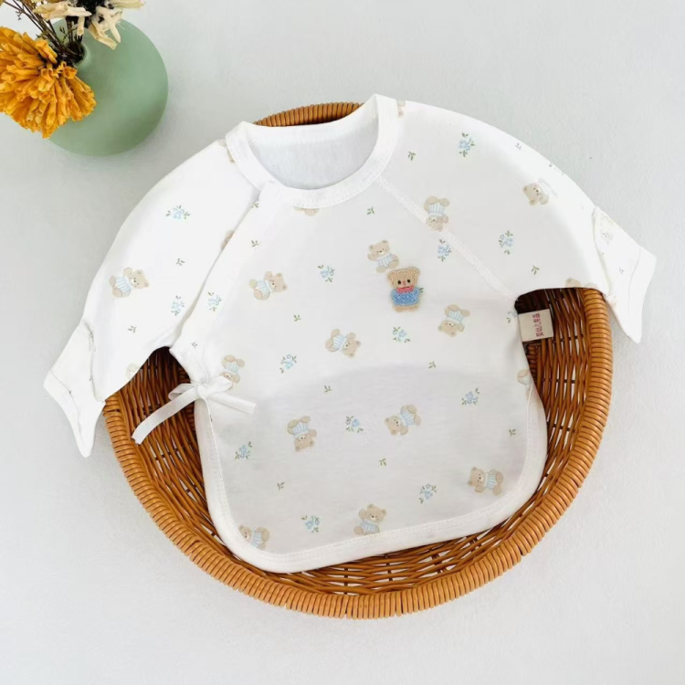 Newborn half-back clothes, baby boneless tops, cotton clothes for spring, autumn and summer, baby clothes for all four seasons, and long autumn clothes for newborns Application Scenario