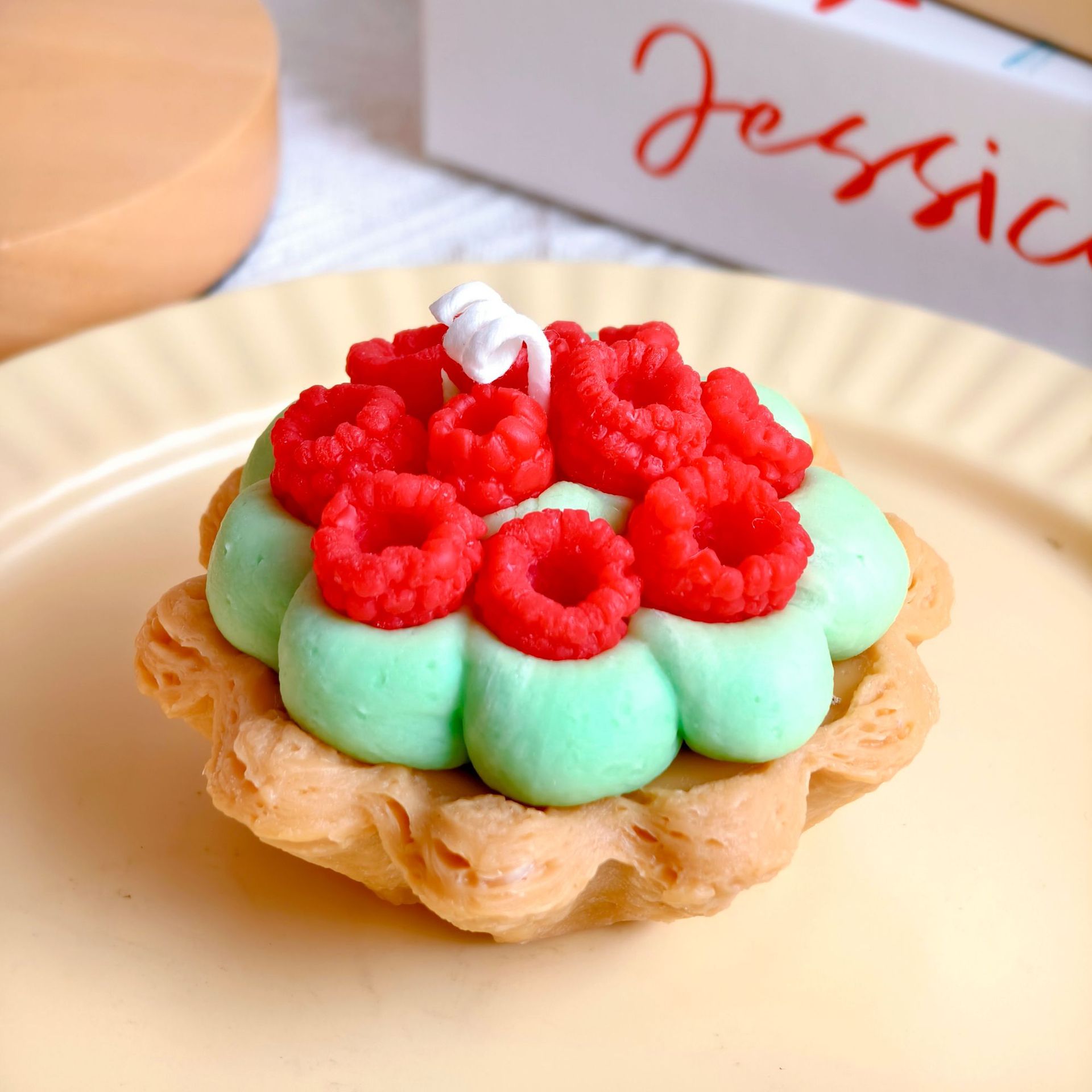 蛋挞香薰蜡烛可颂太阳花蛋挞跨境批发大豆蜡摆件草莓蓝莓水果塔白底实物图