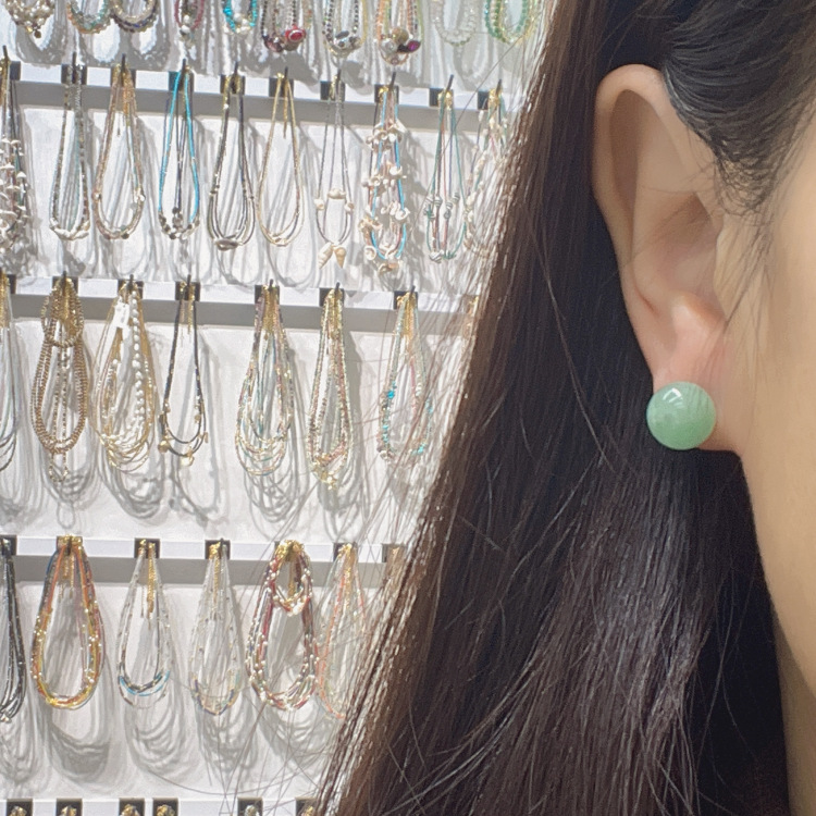 云逸饰家 多巴胺彩色天然石时尚银镀18k金耳钉2025年爆款精致高级甜美百搭白底实物图