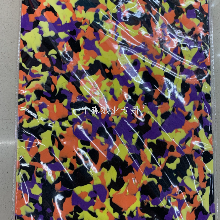 手工彩纸/泡沫飞机白底实物图