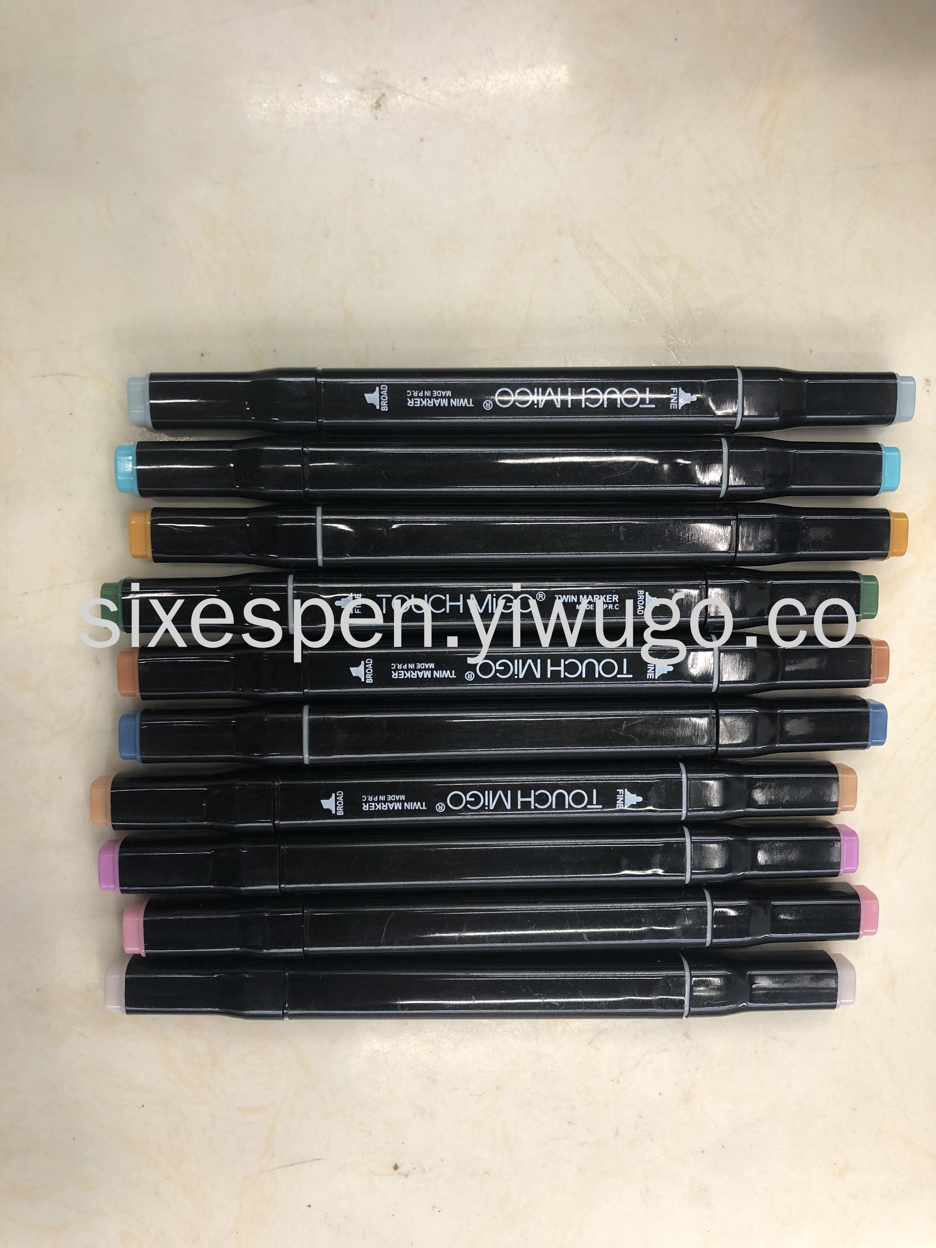 إثنا عشر باللون Item Picture