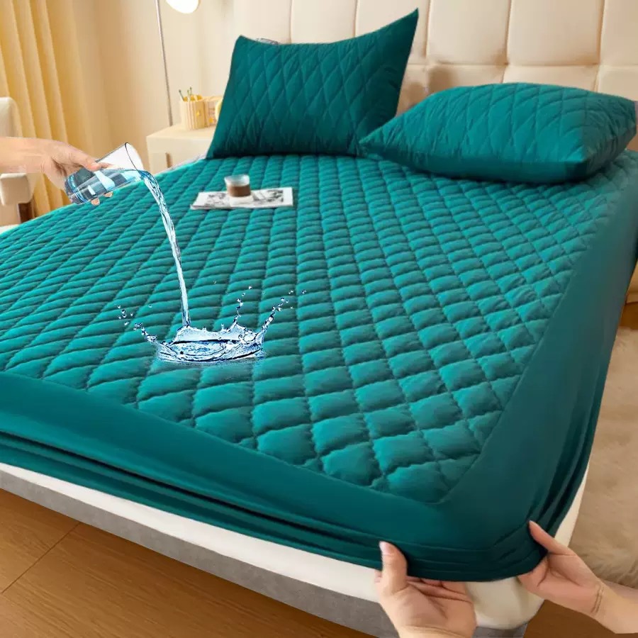 Direct sales for foreign trade, cross-border exclusive supply and wholesale of waterproof cotton-padded beds, solid color thickened matte MATS, Dream protective beds Item Picture