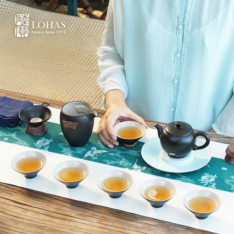 The high-end ceramic tea set Lu Bao JSSCL001BK is home to mountains, waters, tea, etiquette, Zen style, black design and rural flavor Specification image