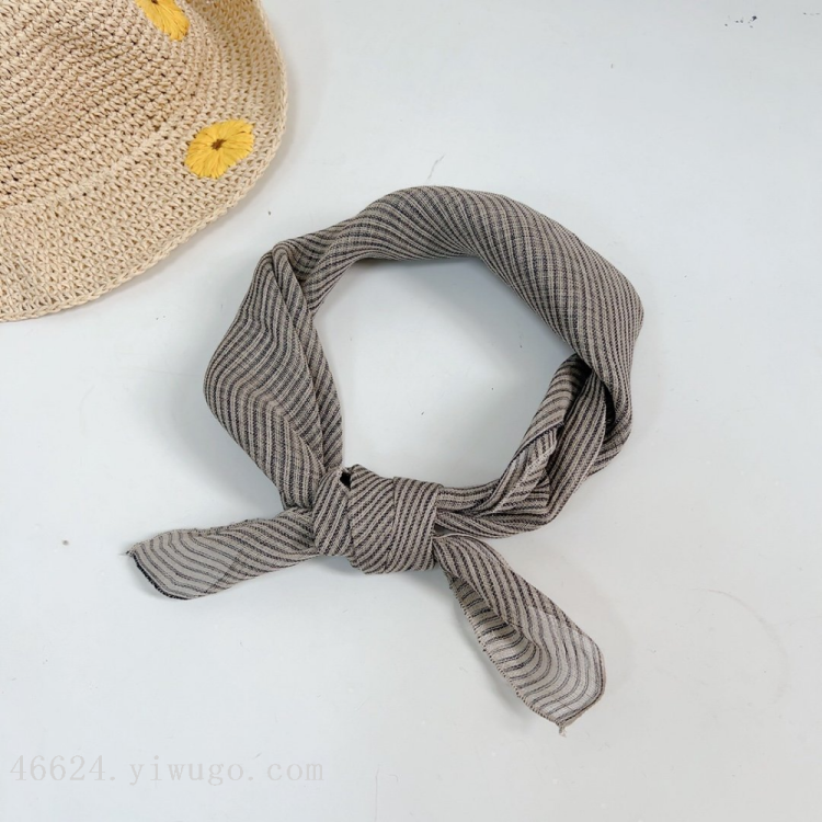 Wholesale of cross-border scarves in stock, Raindrop checkered small square scarves, e-commerce live streaming supply chain Application Scenario