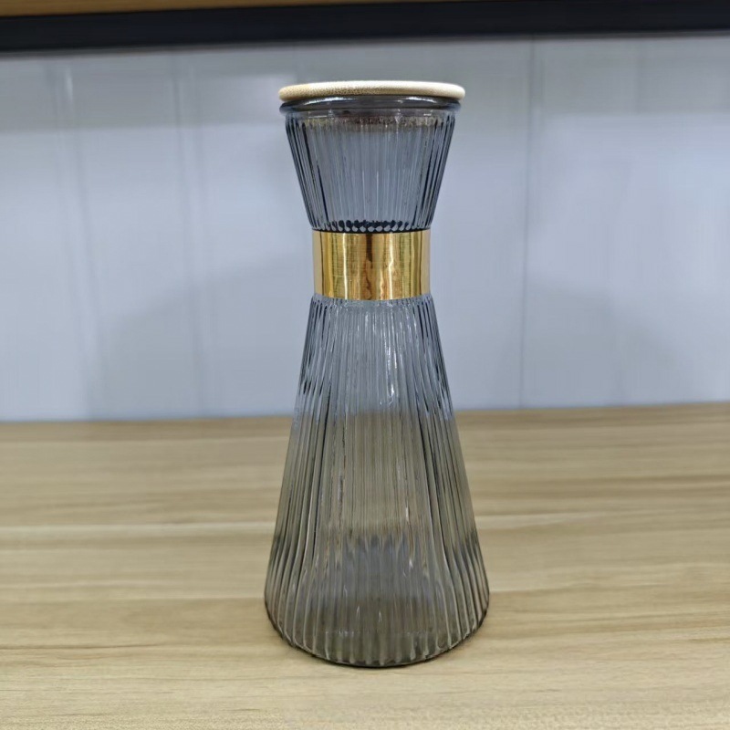 High appearance level style water bottle, cold water bottle, beverage water bottle, household water bottle, opening event gift teapot, casual gift Application Scenario