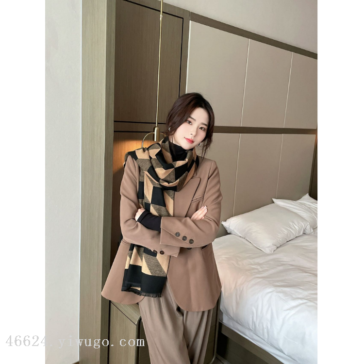 Cross-border scarf wholesale e-commerce supply 37 Fashion Jacquard series three-dimensional checkered scarves Item Picture