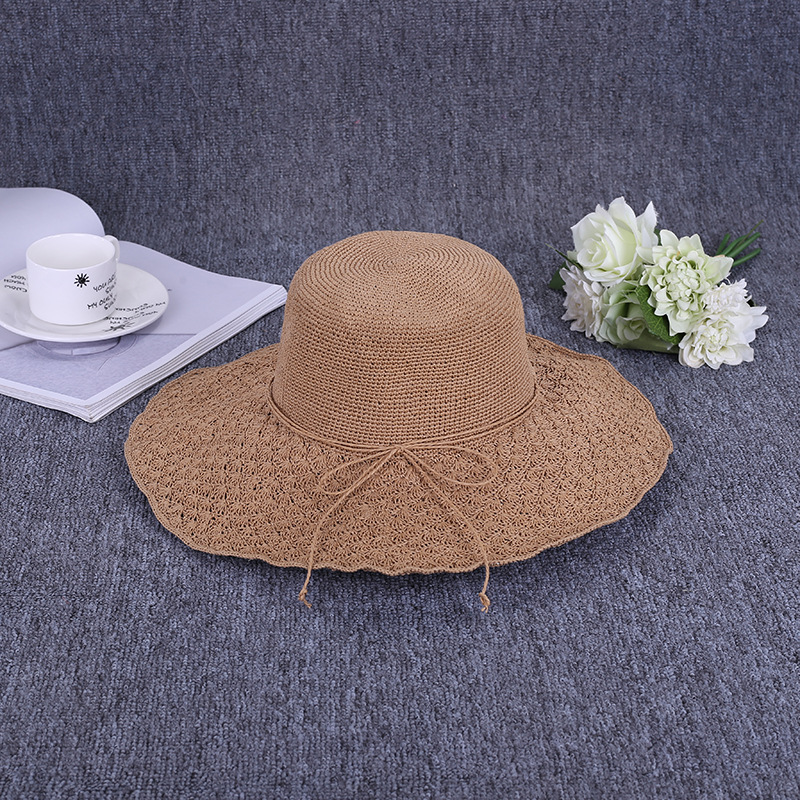 Wholesale of new summer women's wide-brimmed beach hats in Korean style, foldable outdoor casual sun protection hats Item Picture
