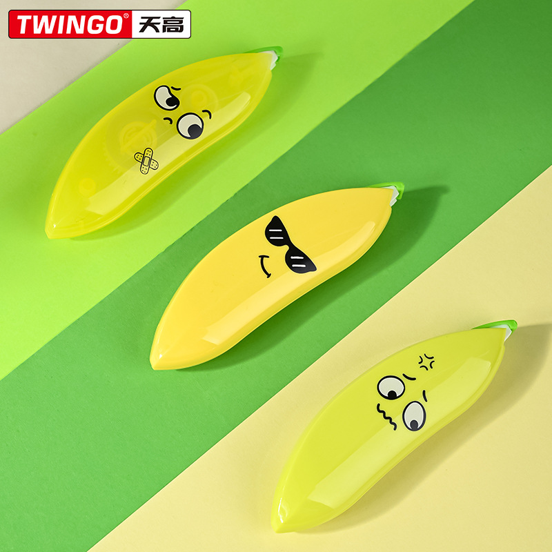 收纳盒/吧唧/立方形透明盒/女生收纳盒/收纳盒透明白底实物图