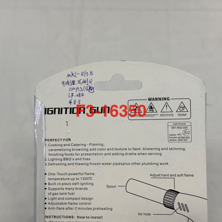 The 813B handheld card-type flamethrower can be inverted or turned upside down for outdoor camping and used to ignite charcoal in the wild Item Picture