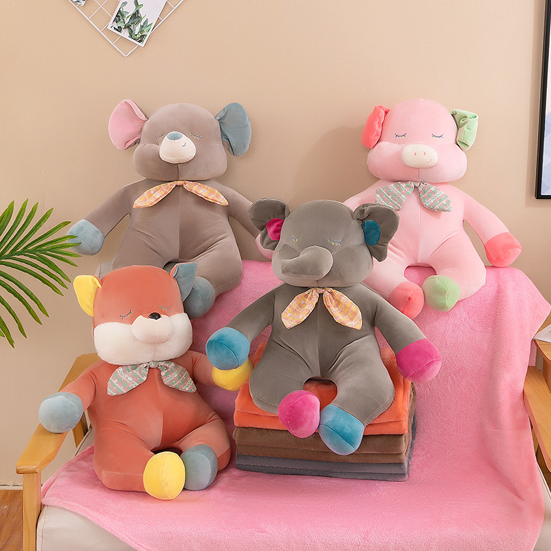 The multi-functional animal sofa, throw pillow, seat cushion, TV blanket, integrated air conditioning blanket, backrest and air conditioning quilt of the young girl Xinxia details Picture