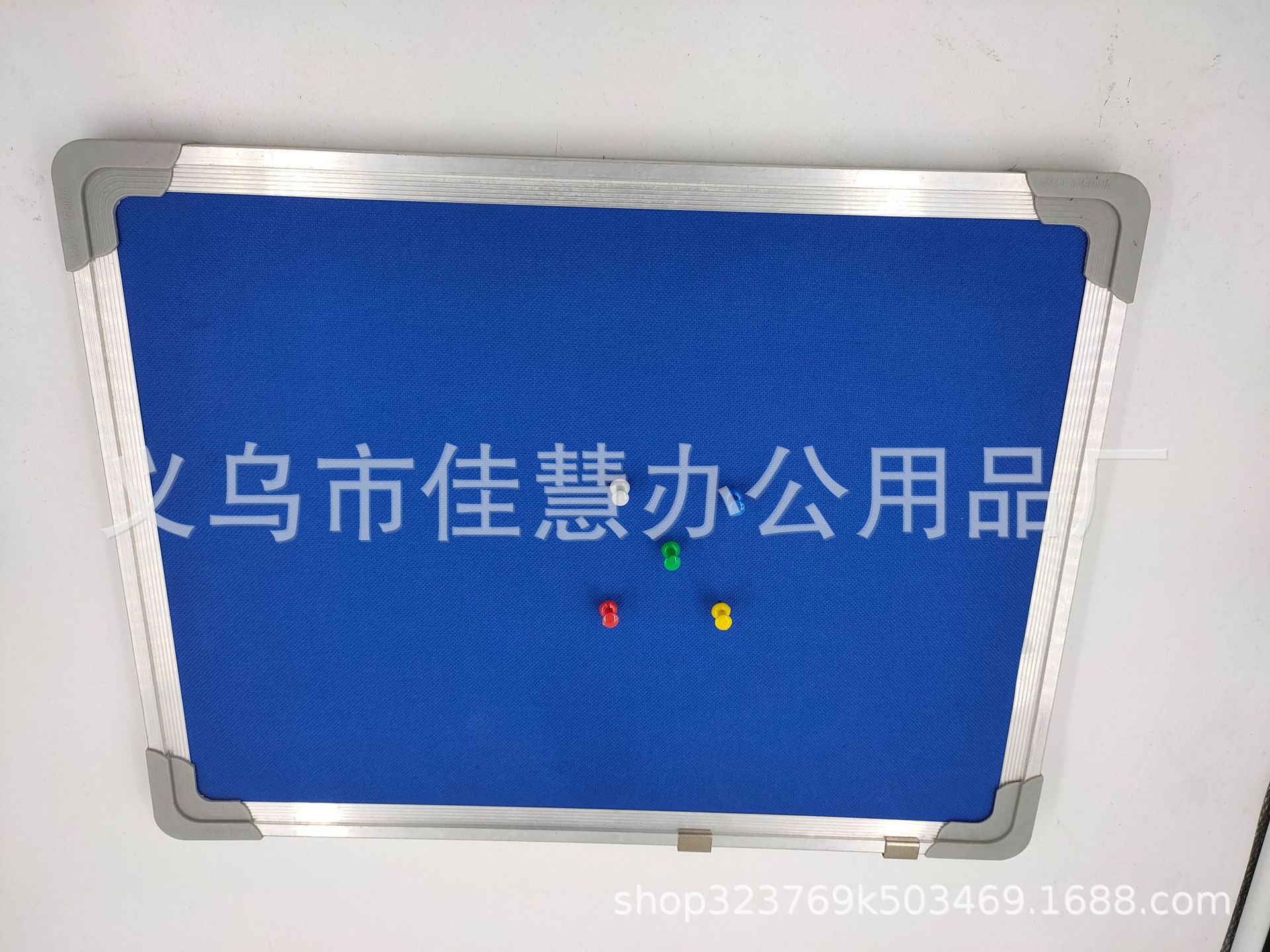 厂家直销绒布板白板多尺寸适用于办公室教学家庭仓库专用优质白板
