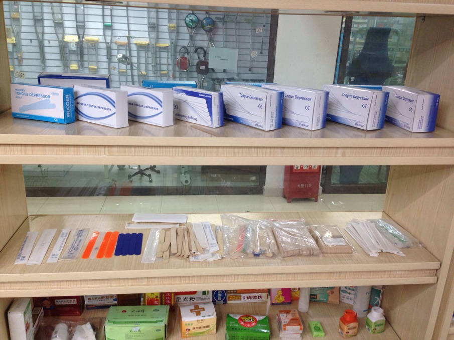 Disposable birch tongue depressers, gynecological examination plates, curettage plates, coffee bars, disposable beauty bars full figure