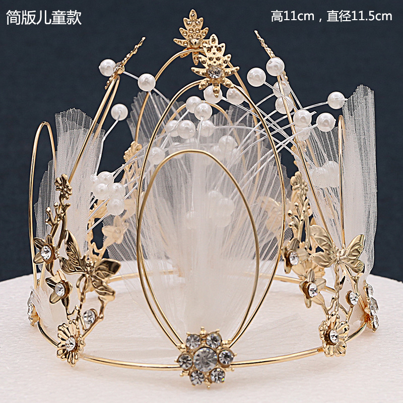 皇冠/饰品/小熊头顶塑料皇冠/发饰/婚礼发饰白底实物图