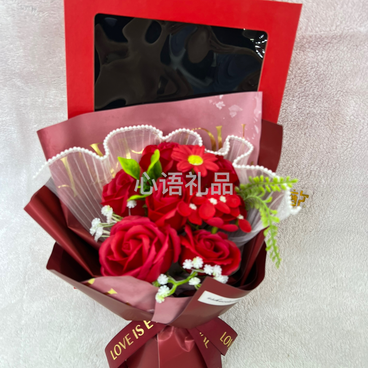 情人节礼物，母亲节礼物，仿真花花束手提礼盒仿真花仿真花假花