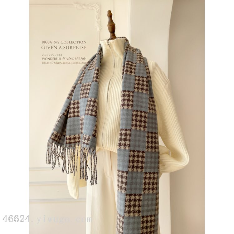 Cross-border scarf wholesale e-commerce live streaming supply chain Retro series double-sided checkerboard checkered scarf Application Scenario