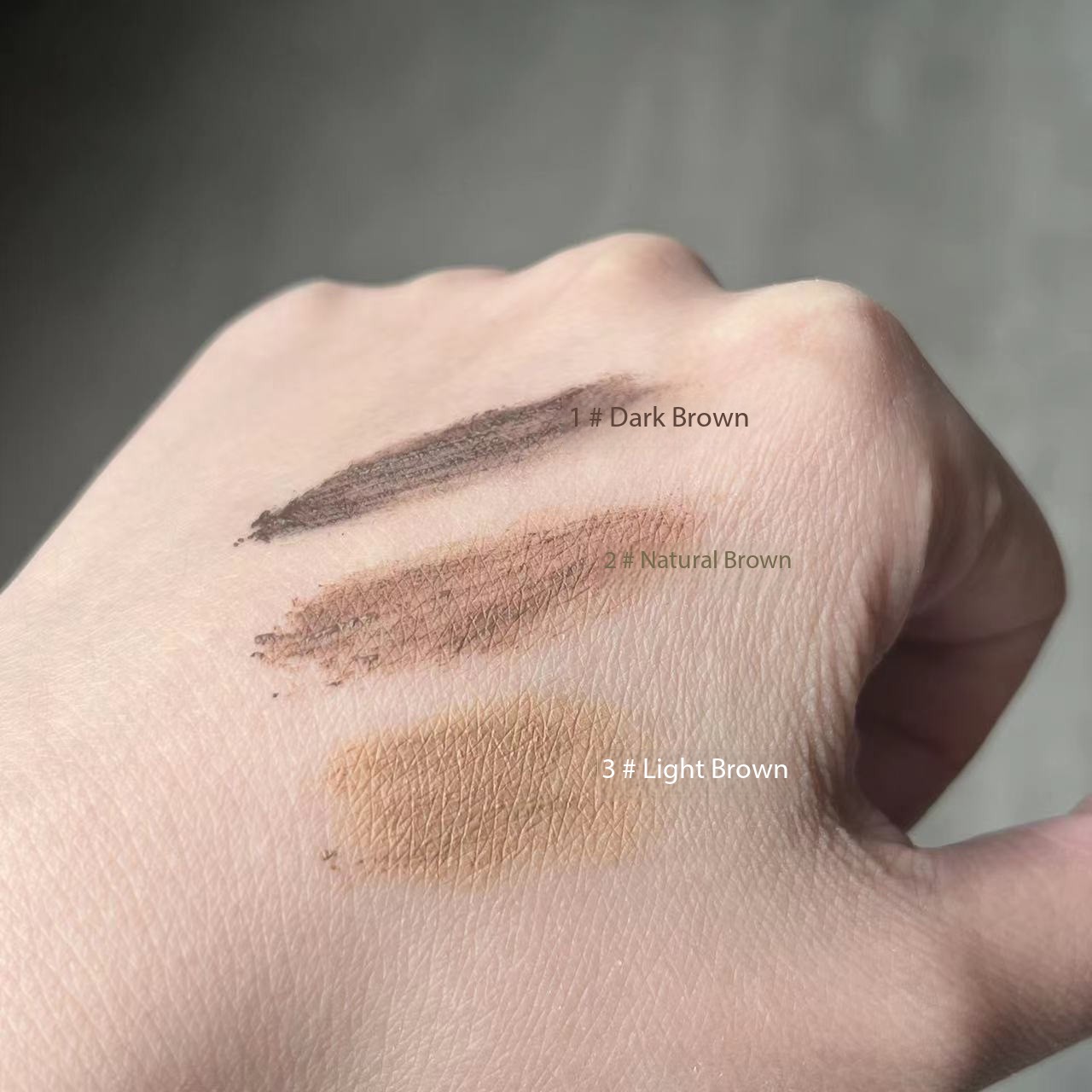 Natural three-dimensional dark brown vegan eyebrow pencil dyeing pen, waterproof and non-fading, no smudge during makeup Application Scenario