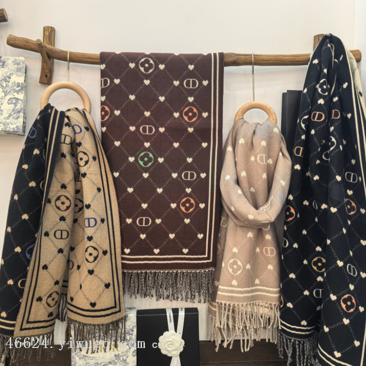 Cross-border scarf wholesale e-commerce live-streaming supply chain, 21 core yarn series of love details Picture