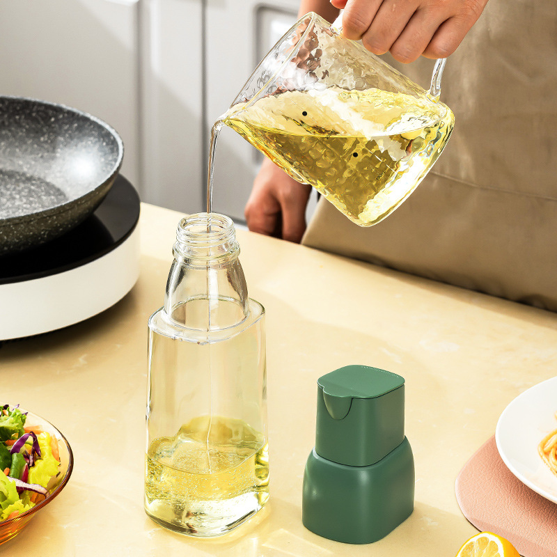 Glass oil pot, household automatic opening and closing, gravity opening lid, no oil sticking, kitchen oil tank, anti-leakage vinegar bottle Specification image