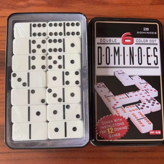 多米诺骨牌实物图